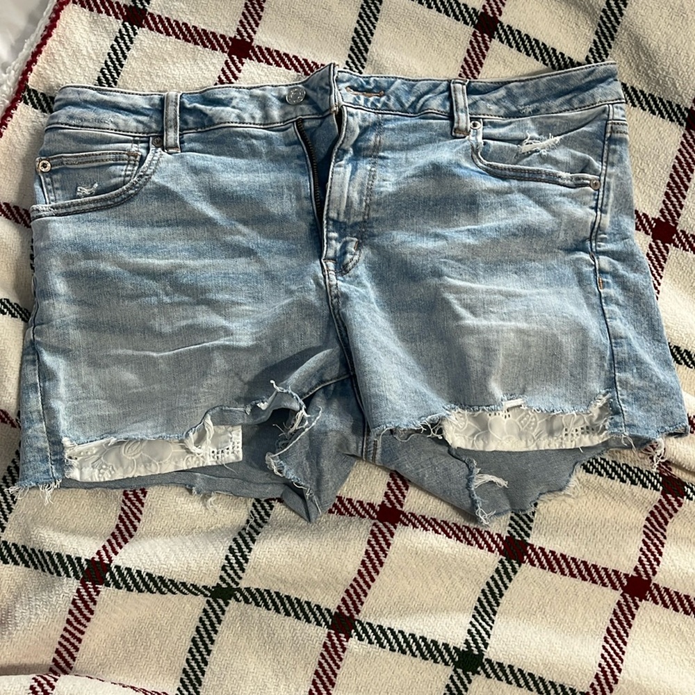American Eagle High-Rise Shortie